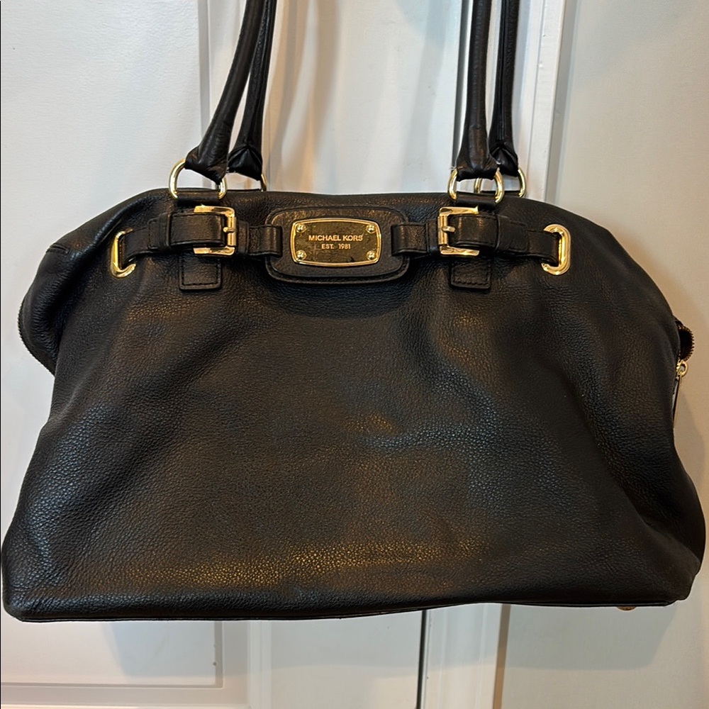 Michael Kors oversized black leather shoulder bag gold plate logo and buckles